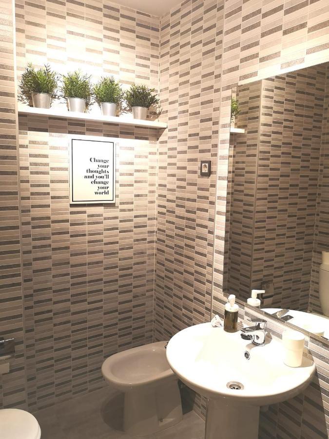 Apartament Jinetes 16 Malaga Zewnętrze zdjęcie